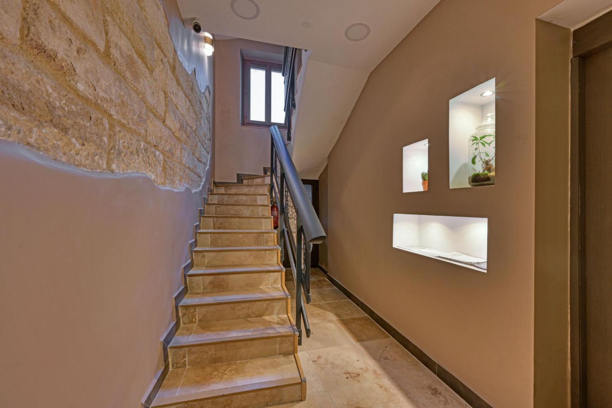 Appartamento Le 185 - Charme Et Tranquillite Au Coeur D'Avignone Esterno foto